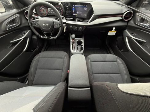 New 2026 Chevrolet Trax RS FWD image 10