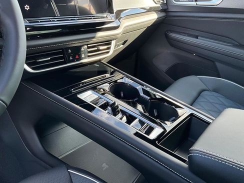 New 2026 Volkswagen Atlas Cross Sport SEL Premium R-Line image 19