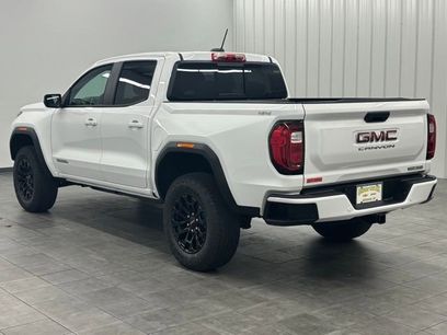 New 2026 GMC Canyon Elevation w/ Convenience Package