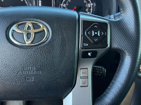 Used 2023 Toyota 4Runner SR5 AWD/4WD image 15