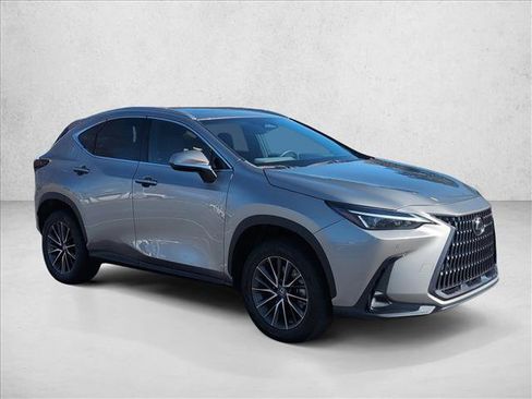 Used 2023 Lexus NX 350 AWD image 3