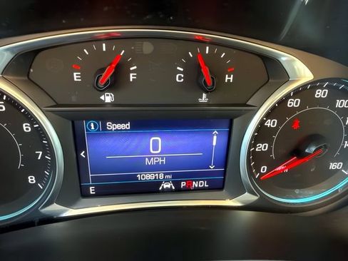 Used 2021 Chevrolet Equinox LT AWD/4WD image 27