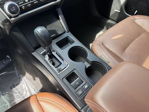 Used 2019 Subaru Outback 2.5i Touring AWD/4WD image 28