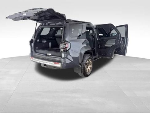 Used 2025 Toyota 4Runner Trailhunter AWD/4WD image 19