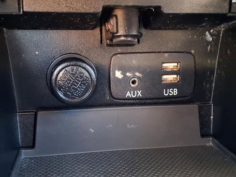 Used 2018 Subaru Outback 2.5i Premium image 21