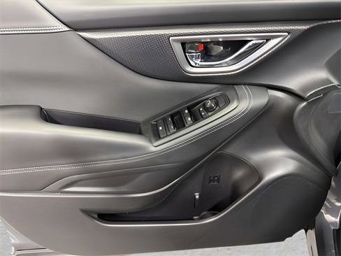 Used 2023 Subaru Forester Premium image 9