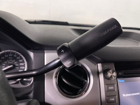 Certified 2017 Toyota Tundra SR5 RWD image 22
