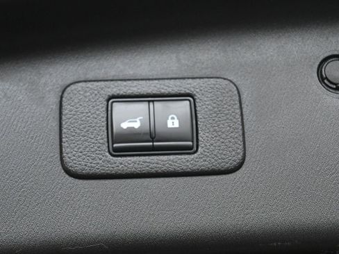 Used 2023 Nissan Armada SL w/ Cargo Package image 47