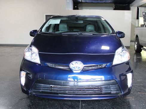 Used 2012 Toyota Prius Four FWD image 7