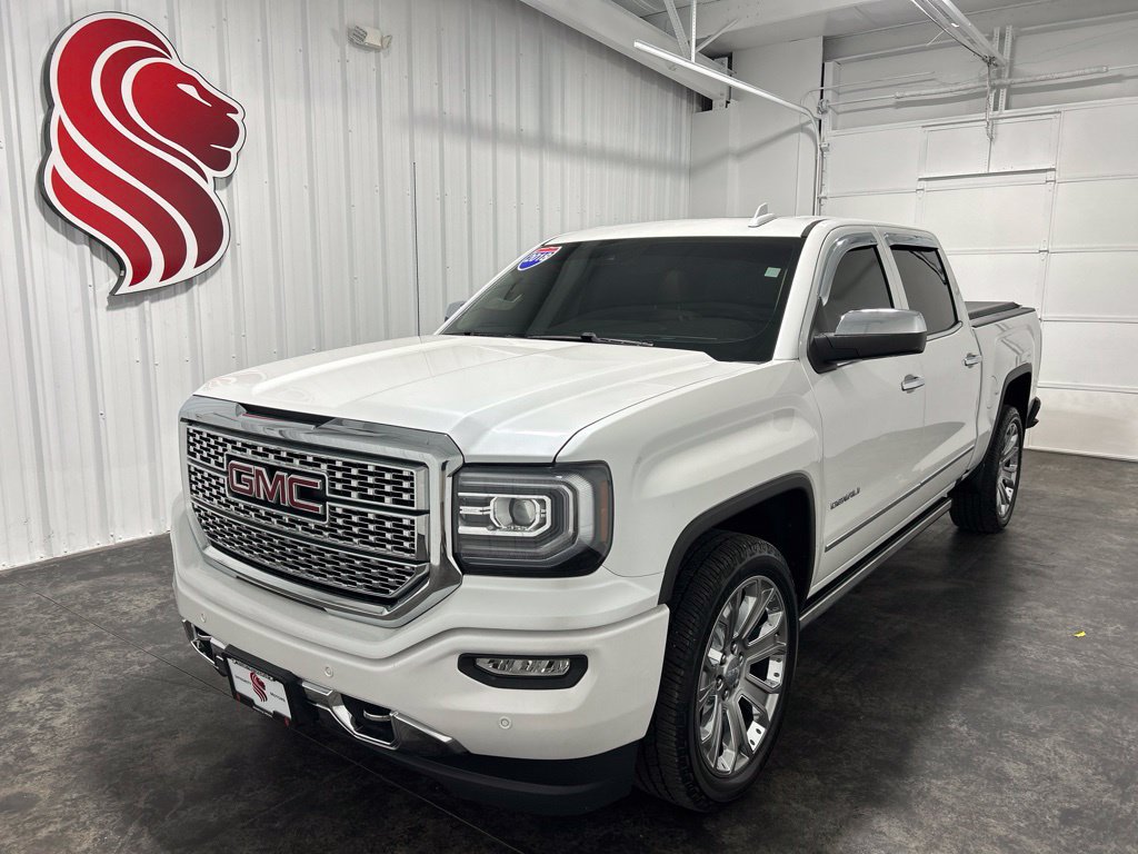 Used 2018 GMC Sierra 1500 Denali w/ Denali Ultimate Package AWD/4WD image 1