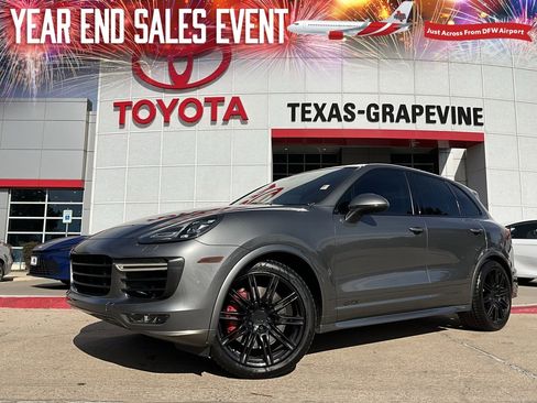 Used 2016 Porsche Cayenne GTS image 1