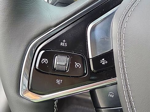 New 2026 Chevrolet Corvette Stingray Preferred Cpe w/ Stealth Interior Trim Package RWD image 19