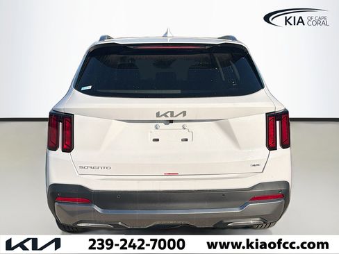 New 2026 Kia Sorento S AWD/4WD image 4