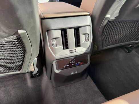 Used 2026 BMW X3 xDrive30 w/ Premium Package image 25