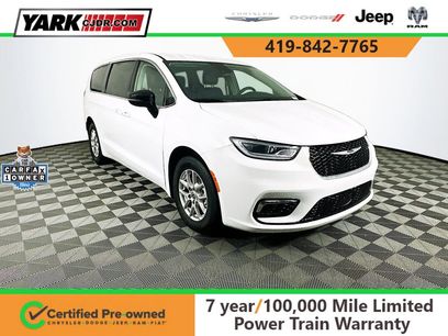 Certified 2024 Chrysler Pacifica Touring-L