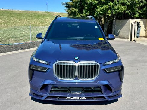 Used 2024 BMW ALPINA XB7 image 2