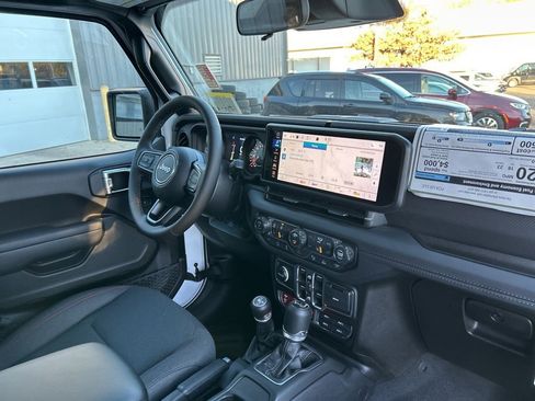 New 2026 Jeep Wrangler Unlimited Rubicon w/ Safety Group image 44