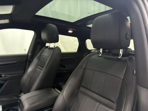 Used 2023 Land Rover Range Rover Evoque SE AWD/4WD image 13