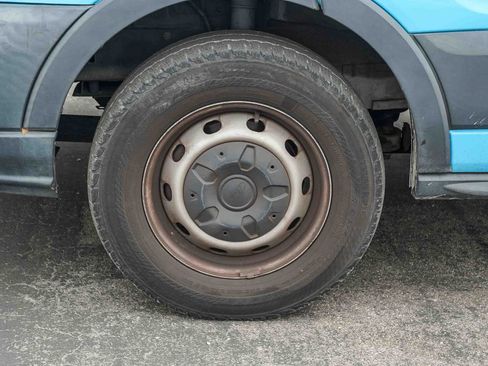Used 2017 Ford Transit 150 148 Low Roof RWD image 10