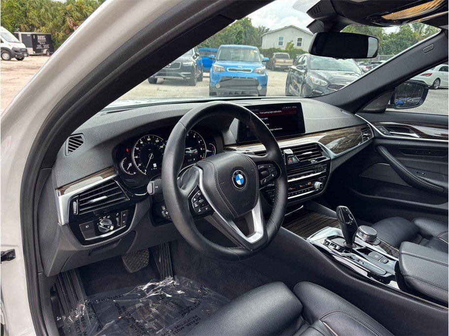 Used 2018 BMW 540i RWD image 20