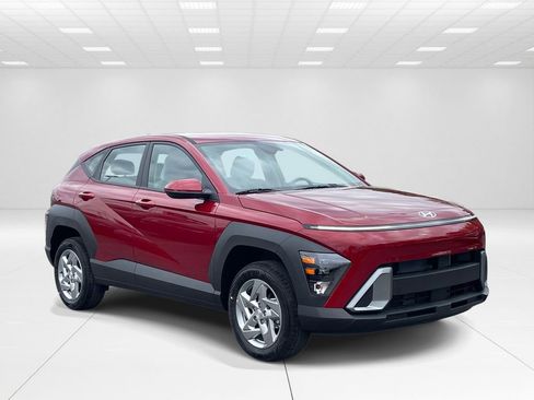 New 2026 Hyundai Kona SE AWD/4WD image 1