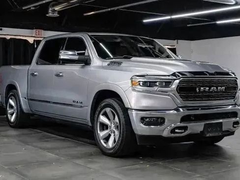Used 2019 RAM 1500 Limited w/ Advanced Safety Group image 8