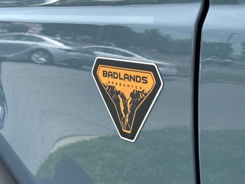 Used 2021 Ford Bronco Badlands AWD/4WD image 9