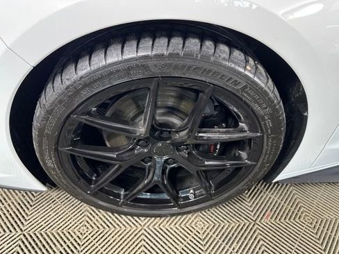 Used 2024 Chevrolet Corvette Stingray Preferred Cpe w/ Z51 Performance Package image 11