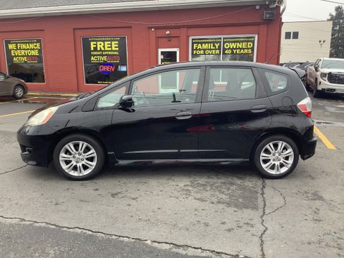 Used 2009 Honda Fit Sport image 4