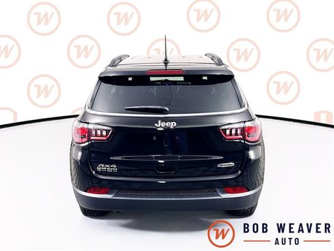 Used 2023 Jeep Compass Latitude AWD/4WD image 7
