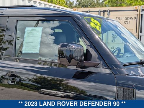 Used 2023 Land Rover Defender 90 X AWD/4WD image 11