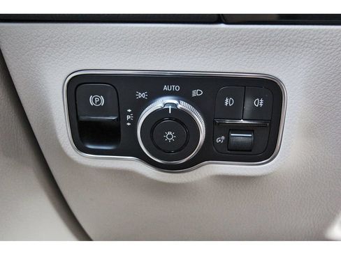 Used 2022 Mercedes-Benz GLA 250 image 22
