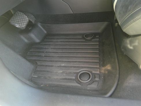 Used 2023 Fisker Ocean One image 11