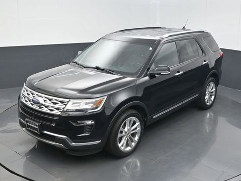 Used 2018 Ford Explorer Limited AWD/4WD image 9