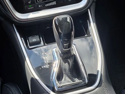 Certified 2024 Subaru Outback Limited image 20