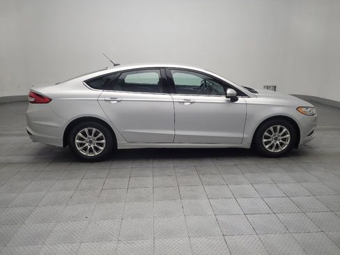 Used 2018 Ford Fusion S image 10