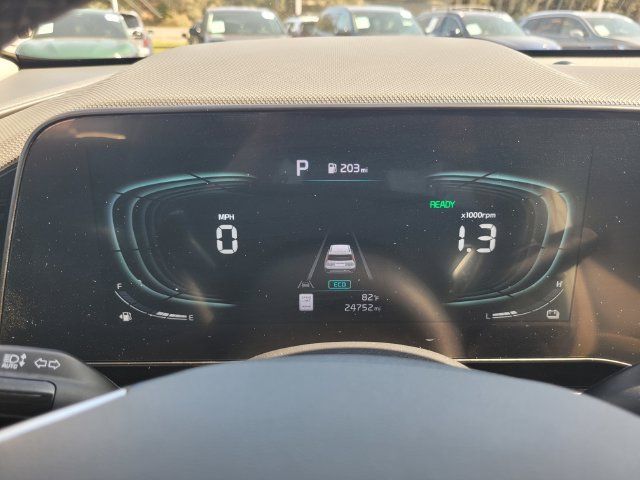 Used 2024 Kia Niro EX Touring FWD image 29
