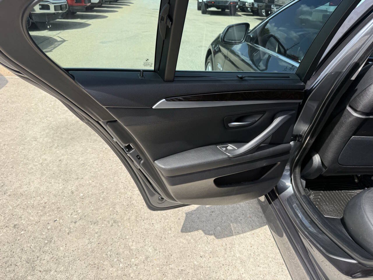Used 2016 BMW 528i Sedan RWD image 14