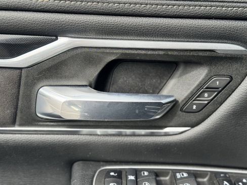 Used 2022 RAM 1500 Laramie w/ Sport Appearance Package image 23