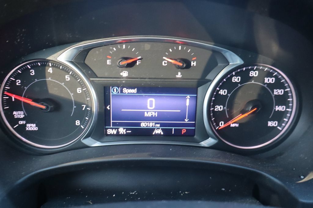 Used 2022 GMC Terrain SLE w/ Driver Convenience Package AWD/4WD image 3
