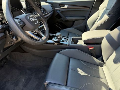 Certified 2025 Audi Q5 e Premium Plus w/ Premium Plus Package image 5