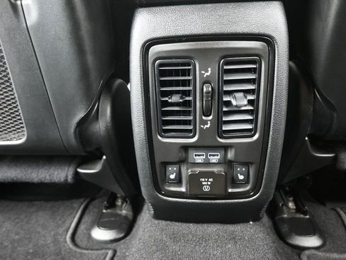 Used 2024 Dodge Durango R/T image 27