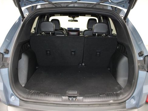 Used 2025 Ford Escape ST-Line w/ Tech Pack #1 FWD image 13
