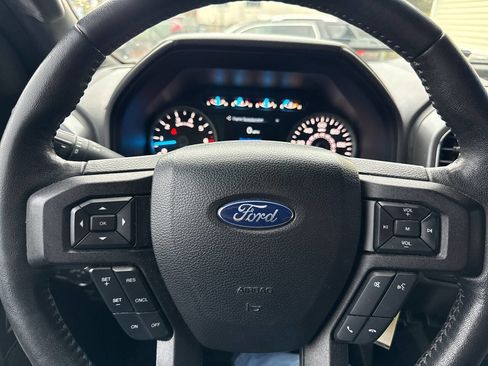 Used 2017 Ford F150 XLT w/ Equipment Group 302A Luxury AWD/4WD image 23