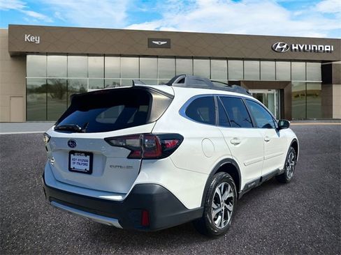 Used 2020 Subaru Outback Limited image 5