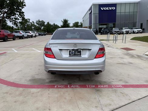 Used 2009 Mercedes-Benz C 350 Sport image 5
