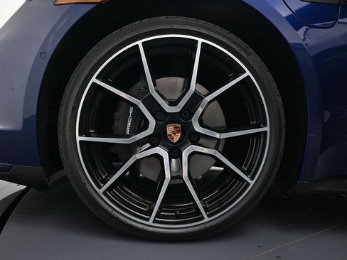 New 2026 Porsche Taycan image 26
