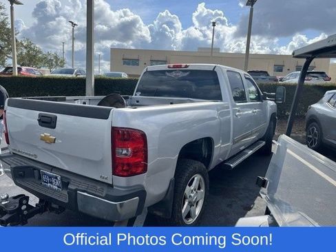 Used 2014 Chevrolet Silverado 2500 LTZ AWD/4WD image 2