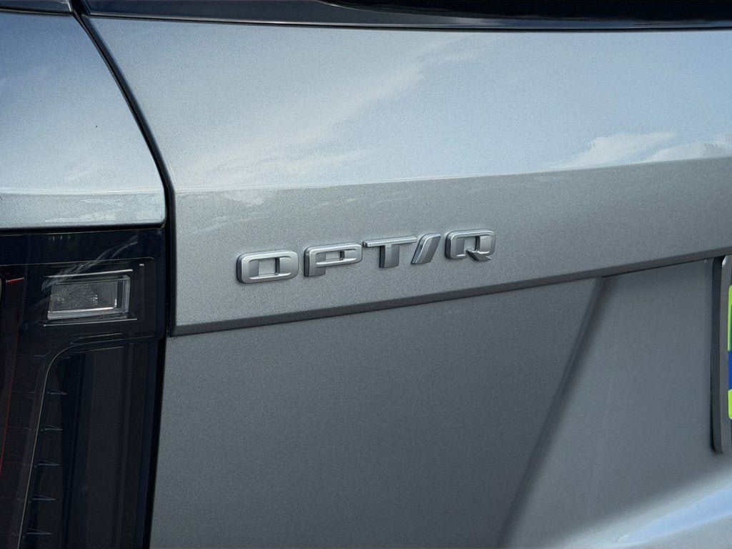 Used 2025 Cadillac Optiq Sport 2 AWD/4WD image 34
