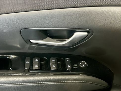 Used 2024 Hyundai Santa Cruz Limited AWD/4WD image 18